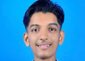 ഒരു-വിരലിൽ-ഒരു-മണിക്കൂർ-നേരം-നിർത്താതെ-പുസ്തകം-കറക്കി-ഇന്ത്യാ-ബുക്ക്-ഓഫ്-റെക്കോർഡ്-സ്വന്തമാക്കി!!-ശ്രീഹരി-കിടപ്പുമുറിയിൽ-തൂങ്ങിമരിച്ച-നിലയിൽ