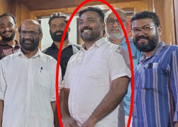 പറഞ്ഞത്-തെറ്റായിപ്പോയെന്ന്-തിരിച്ചറിയുന്നു,-ബാഹ്യശക്തികളുടെ-സമ്മര്‍ദ്ദമാണ്-തന്നെക്കൊണ്ട്-അങ്ങിനെ-പറയിച്ചത്-;-കോണ്‍ഗ്രസ്-വിട്ട്-സിപിഎമ്മില്‍-പോയ-നേതാവ്-ഒരാഴ്ച-തികയും-മുമ്പ്-തിരിച്ചുവന്നു