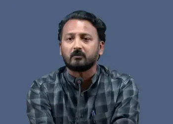 ഉറങ്ങുന്നത്-രണ്ടുമണിക്കൂർ-മാത്രം,-ഭക്ഷണം-കഴിക്കാറില്ല,-റൂമില്‍-നിന്ന്-പുറത്തിറങ്ങണമെന്നാണ്-ഇപ്പോഴത്തെ-ആഗ്രഹം,-ആളുകൾക്ക്-പ്രതികരിക്കാത്തത്-എന്താണെന്ന്-ചോദിക്കാൻ-എളുപ്പമാണ്…-താൻ-കടന്നുപോകുന്നത്-എക്‌സ്ട്രീം-ട്രോമയിലൂടെന്ന്-രാഹുല്‍-മാങ്കൂട്ടത്തില്‍