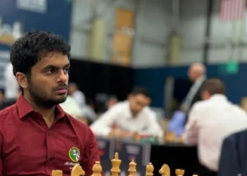 നിഹാല്-സരിന്-പര്ഹാം-മഗ്-സൂദലുവിനെ-വീഴ്ത്തി,-ഫിഡെ-ഗ്രാന്റ്-ചെസ്സില്-മുന്നില്,-പ്രജ്ഞാനന്ദയും-ഗുകേഷും-തോറ്റിടത്ത്-തൃശൂര്ക്കാരന്റെ-തേരോട്ടം