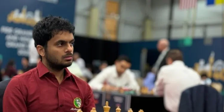 നിഹാല്-സരിന്-പര്ഹാം-മഗ്-സൂദലുവിനെ-വീഴ്ത്തി,-ഫിഡെ-ഗ്രാന്റ്-ചെസ്സില്-മുന്നില്,-പ്രജ്ഞാനന്ദയും-ഗുകേഷും-തോറ്റിടത്ത്-തൃശൂര്ക്കാരന്റെ-തേരോട്ടം