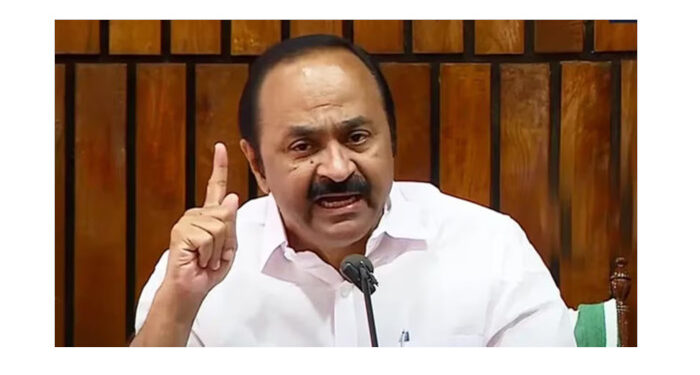 റേപ്പ്-കേസ്-പ്രതികളുള്ളത്-പ്രതിപക്ഷത്തല്ല-ഭരണപക്ഷത്ത്!!!-രാഹുൽ-വിവാദം-വലിയ-വിഷമമുണ്ടാക്കി,-നിലപാടിൽ-ഉറച്ചുനിൽക്കും,-നിയമസഭയിൽ-തലയുയർത്തിപ്പിടിച്ചുതന്നെ-യുഡിഎഫ്-നിൽക്കുമെന്ന്-വി-ഡി-സതീശൻ