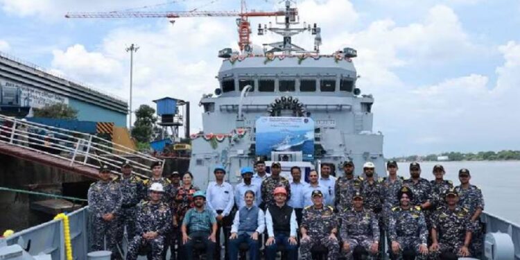 ഇന്ത്യൻമഹാസമുദ്രത്തിൽ-നാവികസേനക്ക്-ഇനി-ആന്ത്രോത്തിന്റെ-കരുത്തും;-ഐഎൻഎസ്-ആന്ത്രോത്ത്-നാവികസേനക്ക്-കൈമാറി
