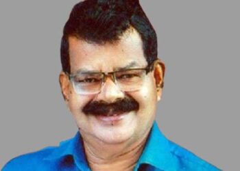 കോർപ്പറേഷനിൽ-റോഡ്-അറ്റകുറ്റപ്പണിക്ക്-12-ലക്ഷം-രൂപ-അനുവദിച്ചതിനു-പിന്നാലെ-ഒരു-ലക്ഷം-കൈക്കൂലിയും!!-വീഡിയോ-ദൃശ്യം-പുറത്തായതിനു-പിന്നാലെ-കൗൺസിലറെ-സിപിഎമ്മിൽ-നിന്ന്-പുറത്താക്കി