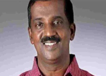 അന്ത്യാഭിലാഷം-പോലെ-അയാൾ-ആത്മഹത്യാ-കുറിപ്പിൽ-എഴുതി…-ഒറ്റപ്പെട്ടുപോയി,-കുടുംബത്തെ-വേട്ടയാടരുത്!!-മരണത്തെ-സ്വയം-വരിക്കും-മുൻപ്-മരണാന്തര-ചടങ്ങിനായി-10,000-രൂപ-കവറിലിട്ടുവച്ചു…-മരണത്തിലും-ബാധ്യതയാകാതെ-അനിൽ-കുമാറിന്റെ-മടക്കം