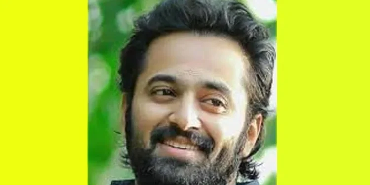 സെലിബ്രിറ്റി-ക്രിക്കറ്റ്-ലീഗ്-:-നടന്-ഉണ്ണി-മുകുന്ദന്-കേരള-സ്ട്രൈക്കേഴ്സ്-നായകന്