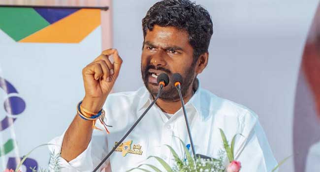അയ്യപ്പൻ-നാസ്തിക-ബ്രഹ്മചാരിയാണെങ്കിൽ-പിണറായി-വിജയനും-സ്റ്റാലിനും-‘നാസ്തിക-ഡ്രാമാചാരി’കൾ!!-കാമം,-കോപം,-അത്യാഗ്രഹം-ഈ-മൂന്ന്-കാര്യങ്ങളും-മുഖ്യമന്ത്രിക്കുണ്ട്,-ഭാഗവത്ഗീത-വായിച്ച്-സ്വയം-നന്നാവൂ,-അല്ലാതെ-ഞങ്ങളെ-പഠിപ്പിക്കാൻ-വരേണ്ട-കെ.-അണ്ണാമലൈ