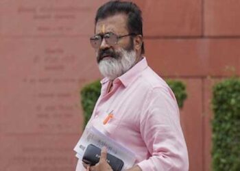 സുരേഷ്-ഗോപി-സാധാരണ-പൊട്ടിക്കുന്നത്-പോലെ-ഒന്ന്-പൊട്ടിച്ചു-അത്രമാത്രമേയുള്ളു!!-നടത്തുന്നത്-ഉടായിപ്പ്-പണി,-എയിംസ്-വിഷയത്തിൽ-കേന്ദ്രം-ഒരു-തീരുമാനവും-എടുത്തിട്ടില്ല!!-10-വർഷമായി-സർക്കാർ-ശ്രമിക്കുന്നു,-എയിംസ്-എവിടെ-വന്നാലും-സ്വാ​ഗതാർഹം-ആർ-നാസർ