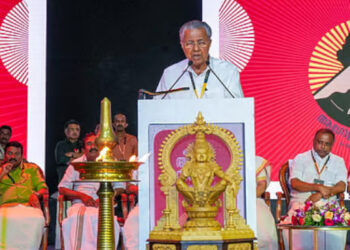 എത്ര-വെള്ളപൂശിയാലും-പുള്ളിപ്പുലിയുടെ-പുള്ളി-ഒരുനാള്‍-തെളിഞ്ഞുവരും,-അയ്യപ്പ-സം​ഗമത്തിൽ-തെളിഞ്ഞത്-പിണറായി-സർക്കാരിന്റെ-വർ​ഗീയ-മുഖം,-മുസ്ലിങ്ങൾക്ക്-നേരെ-വിഷം-തുപ്പുന്ന-വെള്ളാപ്പള്ളി-നടേശനാണ്-മുഖ്യന്റെ-അടുത്ത-കൂട്ടാളി,-വിമർശനവുമായി-സമസ്ത-മുഖപത്രം