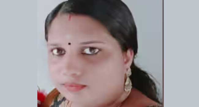 സഹോദരനുമായി-വഴിവിട്ട-ബന്ധം,-രണ്ടുവയസുകാരിയെ-കിണറ്റിലെറിഞ്ഞു-കൊന്നതിൽ-അമ്മയ്ക്ക്-നേരിട്ട്-പങ്ക്!!-പ്രതി-ശ്രീതുവിനെ-അറസ്റ്റ്-ചെയ്തത്-പൊള്ളാച്ചിയിൽ-നിന്ന്