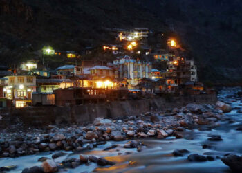 ഇരുട്ടണയുമ്പോഴേക്ക്-നിശബ്ദമാകുന്ന-തെരുവുകൾ,-നേരത്തെ-ഉറങ്ങുന്ന-ജനത;-മലനിരകൾക്ക്-താഴെ-സ്ഥിതി-ചെയ്യുന്ന-ഇന്ത്യയുടെ-ഉറങ്ങുന്ന-സംസ്ഥാനത്തെ-അറിയാം