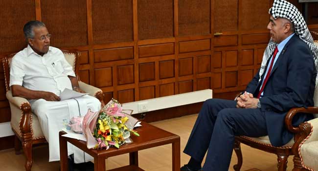 പലസ്തീൻ-ജനതയുടെ-സ്വയം-നിർണ്ണയാവകാശത്തിനൊപ്പമാണ്-കേരളം!!-ഇസ്രായേൽ-പലസ്തീന്റെ-ജനാധിപത്യ-അവകാശങ്ങൾ-നിഷേധിക്കുന്നതിനു-പിന്നിൽ-യുഎസിന്റെ-പിന്തുണ-മുഖ്യമന്ത്രി,-ഒക്ടോബർ-രണ്ടിന്-ഇടതുപക്ഷത്തിന്റെ-നേതൃത്വത്തിൽ-പലസ്തീന്-ഐക്യദാർഢ്യ-സമ്മേളനം