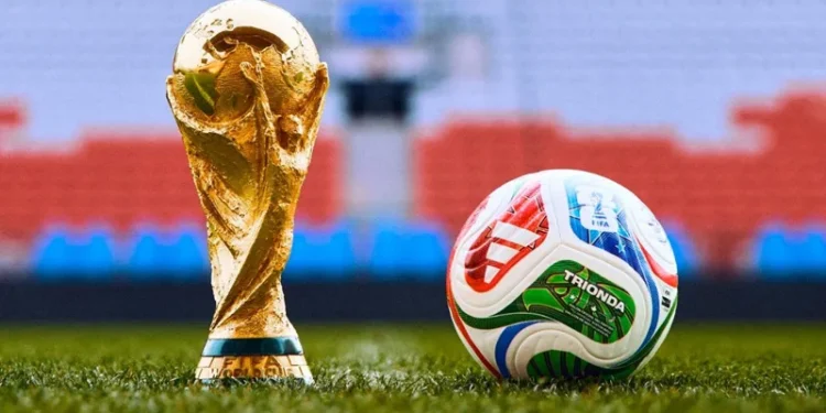 ലോകകപ്പ്-ഫുട്ബോള്-2026ന്റെ-പന്ത്-ട്രിയോണ്ട;-എന്താണ്-പ്രത്യേകത?