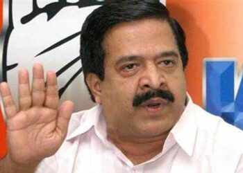 എത്ര-വലിയ-മോഷണമാണ്-ദേവസ്വം-ഇന്റലിജന്റ്സ്-എന്ന-ഉമ്മാക്കിയെക്കൊണ്ട്-അന്വേഷിപ്പിക്കുന്നത്!!-അപ്പത്തിലും-അരവണയിലും-അഴിമതി-കാണിക്കുന്ന-പോലെയല്ലിത്,-ക്ഷേത്ര-വിശ്വാസമില്ലാത്ത-ഒരു-കൂട്ടം-ആൾക്കാർ-ഭക്തജനങ്ങൾ-നൽകിയ-കാണിക്ക-പോലും-അടിച്ചുമാറ്റി-അയ്യപ്പഭക്തന്മാരെ-ചതിച്ചു-രമേശ്-ചെന്നിത്തല