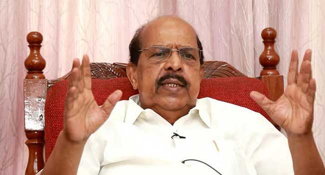 ‘സൂക്ഷിച്ച്-സംസാരിക്കണം,-എന്നോട്-ഏറ്റുമുട്ടാൻ-സജി-വരേണ്ട,-വന്നവരാരും-ജയിച്ചിട്ടില്ല,-ഞങ്ങളുടെ-വീട്ടിലെ-ചോര-പാർട്ടിക്കായി-വീണതാണ്,-ഇരിക്കുന്ന-സ്ഥാനം-പോലും-മനസിലാക്കുന്നില്ല,-മന്ത്രിസ്ഥാനത്തുനിന്ന്-മാറ്റിയ-ആളാണ്-ഉപദേശിക്കുന്നത്-സജി-ചെറിയാനെ-പരിഹസിച്ച്-മന്ത്രി-ജി.-സുധാകരൻ