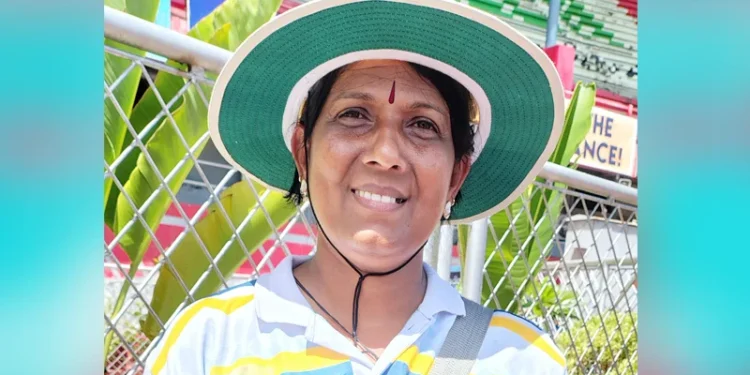 ഇന്ക്ലുസീവ്-വിഭാഗം-ത്രോ-ബോള്:-വെള്ളി-പൊന്നാക്കാന്-അനിത-ടീച്ചറും-കുട്ട്യോളും