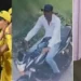 മധ്യപ്രദേശ്-ആഭ്യന്തരമന്ത്രി-നരോത്തം-മിശ്ര-‘ടഫ്’-ആണ്;-ആസ്ത്രേല്യന്-വനിതാ-ക്രിക്കറ്റ്-താരങ്ങളെ-ഉപദ്രവിച്ച-അക്കില്-ഖാനെ-പൊക്കി-ഇന്ഡോര്-പൊലീസ്
