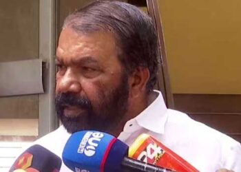 കേരളത്തിലെ-സ്കൂളുകളിൽ-ആർഎസ്എസ്-നേതാക്കളെ-കുറിച്ച്-പഠിപ്പിക്കില്ല-അത്-കെ-സുരേന്ദ്രന്റെ-വെറും-സ്വപ്നം-മാത്രം!!-പാഠപുസ്തകം-തയാറാക്കുന്നത്-സർക്കാർ-തന്നെ,-ഏതുസമയവും-പിന്മാറാം,-പിഐ-എതിർപ്പ്-നേതാക്കൾ-തമ്മിൽ-തീരുമാനിക്കട്ടെ-വിദ്യാഭ്യാസ-മന്ത്രി