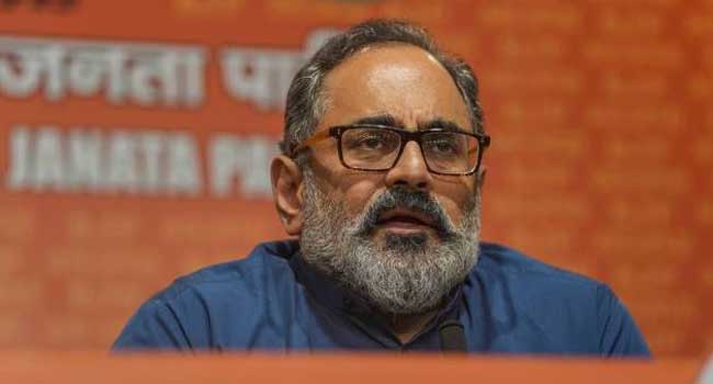രാജീവ്-ചന്ദ്രശേഖറിനും-ഭാര്യയ്ക്കും-ഭാര്യാപിതാവിനും-കർണാടക-ഭൂമി-കുംഭകോണത്തിൽ-പങ്ക്!!-6-കോടിക്കു-ഭൂമി-വാങ്ങി,-മാരുതി-സുസുക്കി-അടക്കമുള്ള-വമ്പൻ-കമ്പനികൾക്ക്-മറിച്ചു-വിറ്റ്-500-കോടിയുടെ-ലാഭമുണ്ടാക്കി,-ബിസിനസിനും-ഫാക്ടറികൾക്കുമായി-1994ൽ-വാങ്ങിയ-ഭൂമിയിൽ-ഒരു-ഇഷ്ടിക-പോലും-വച്ചിട്ടില്ല,-ഒത്താശ-ചെയ്തത്-ബിജെപി-മന്ത്രിമാർ-പരാതി