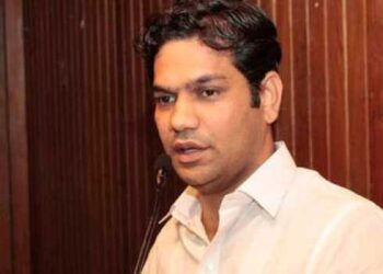 മെസിയെ-ചാരി-കേരളത്തിൽ-നടന്നത്-ദുരൂഹ-ബിസിനസ്-ഡീൽ,-കലൂർ-സ്റ്റേഡിയത്തിൽ-അവകാശവാദം-ഉന്നയിക്കുന്ന-സ്പോൺസർ-ആൻറോ-അഗസ്റ്റിൻറെ-നിലപാട്-സംശയകരം,-കലൂർ-സ്റ്റേഡിയം-നവീകരണത്തിന്റെ-മറവിൽ-നടന്നത്-അനധികൃത-മരംമുറി-ഹൈബി-ഈഡൻ-എംപി