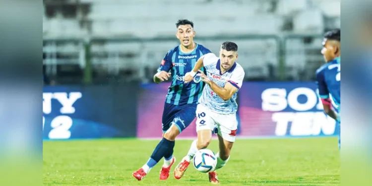 സൂപ്പര്ലീഗ്-കേരള:-മലബാര്-പോര്-സമാസമം