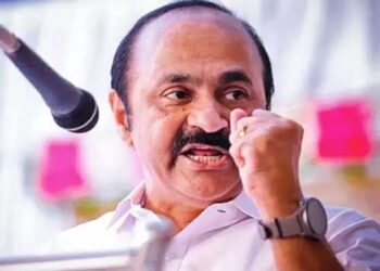 സിനിമകളിലെ-മുതലാളിമാരെ-വെല്ലുന്ന-സ്വഭാവമാണ്-ഭരണകൂടത്തിന്‌!!-ഭരണത്തിലിരിക്കുന്നവർ-ആരോപിക്കുന്നതുപോലെ-ആശമാർ-മാവോവാദികളായാലും-അർബർ-നക്സലുകളായാലും-പ്രതിപക്ഷം-അവർക്കൊപ്പം,-യുഡിഎഫ്-അധികാരത്തിലെത്തിയാൽ-ആദ്യ-മന്ത്രിസഭാ-യോ​ഗത്തിൽ-തീരുമാനമാക്കുക-ആശാവർക്കർമാരുടെ-ആവശ്യങ്ങൾ-വാക്കുനൽകി-വിഡി-സതീശൻ