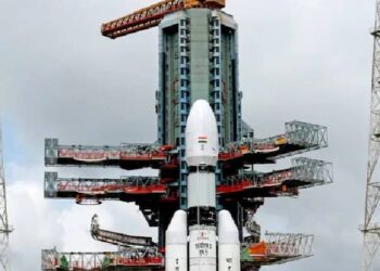 ഇന്ത്യയുടെ-പ്രതിരോധക്കരുത്ത്-ബഹിരാകാശത്ത്:-സിഎംഎസ്-03-വിക്ഷേപണം-വിജയകരം