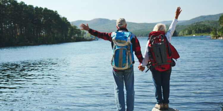 പ്രായം-വിട്ടേക്കൂ,-യാത്രകൾ-തുടരൂ…