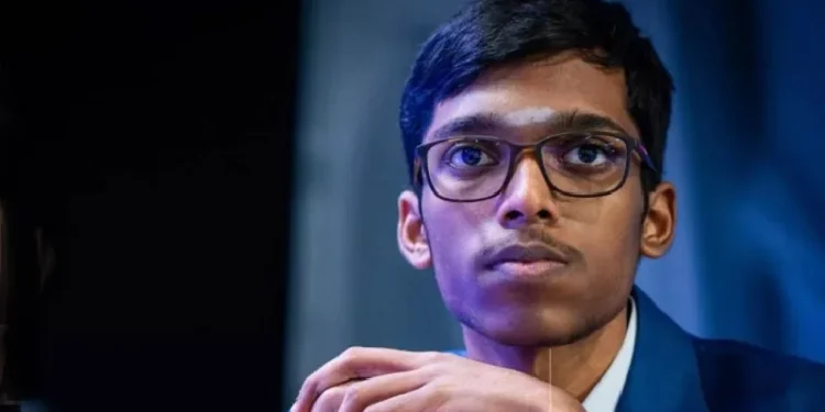 ഗോവയിലെ-ഫിഡെ-ചെസ്-ലോകകപ്പില്‍-പ്രജ്ഞാനന്ദയ്‌ക്കും-അര്‍ജുന്‍-എരിഗെയ്സിക്കും-ജയം;-ഇരുവരും-നാലാം-റൗണ്ടിലേക്ക്