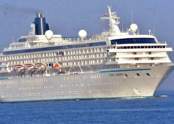 ക്രൂസ്-ടൂറിസത്തിന്​-തിരിച്ചടി;-ആഡംബര-കപ്പലുകളുടെ-വരവ്​-കുറയുന്നു