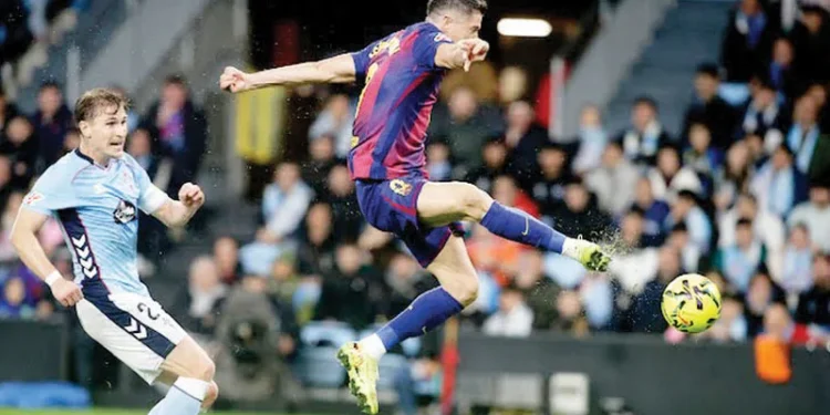 ഹാട്രിക്-ലെവന്‍ഡോവ്‌സ്‌കി,-ബാഴ്‌സയ്‌ക്ക്-ജയം