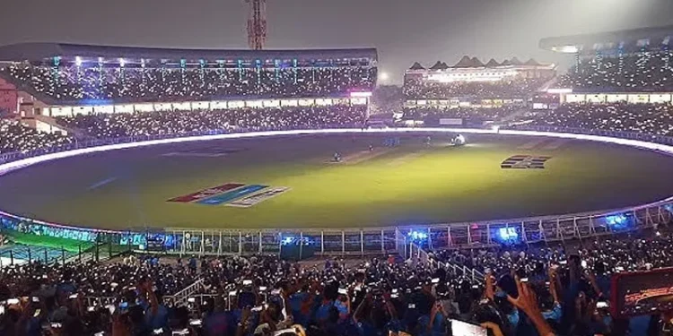 ഈഡന്‍-ഗാര്‍ഡന്‍സില്‍-ടെസ്റ്റ്-മടങ്ങിയെത്തുന്നു,-ആറ്-വര്‍ഷങ്ങള്‍ക്ക്-ശേഷം!