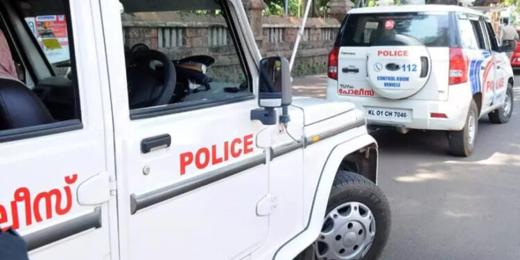 വൻ-മദ്യക്കടത്ത്!-മാഹിയിൽ-നിന്ന്-മൈസൂരുവിലേക്ക്-ലോറിയിൽ-കടത്തിയ-വിദേശമദ്യവുമായി-ഡ്രൈവർ-അറസ്റ്റിൽ