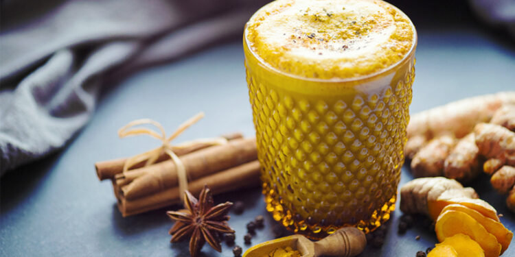 മഞ്ഞൾ-ചേർത്ത-പാൽ-കുടിക്കാറുണ്ടോ?