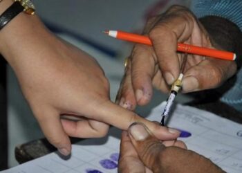 ബീഹാർ-തിരഞ്ഞെടുപ്പ്;-വോട്ടെണ്ണൽ-തുടങ്ങി