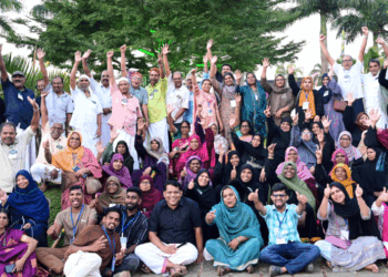 60-മുതൽ-104-വരെ-വയസ്സുള്ള-യാത്രക്കാർ;-കിടു-വൈബായിരുന്നു-3180-വയോജനങ്ങൾ-പങ്കെടുത്ത-ആ-യാത്ര