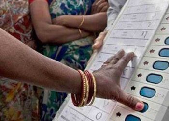 ജനവിധി-കാത്ത്-98,451സ്ഥാനാർഥികൾ!!-ആകെ-സമർപ്പിക്കപ്പെട്ടത്-1,64,427-പത്രികകൾ,-തള്ളിയത്-2261-പത്രികൾ