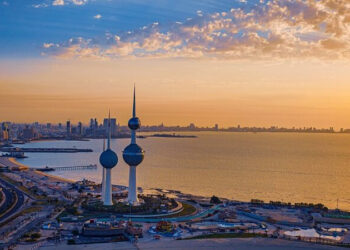 കുവൈത്തിൽ-പ്രവാസികൾക്ക്-വൻ-നേട്ടം;-സന്ദർശക-വിസ-ഇനി-റസിഡൻസ്-വിസയാക്കാം