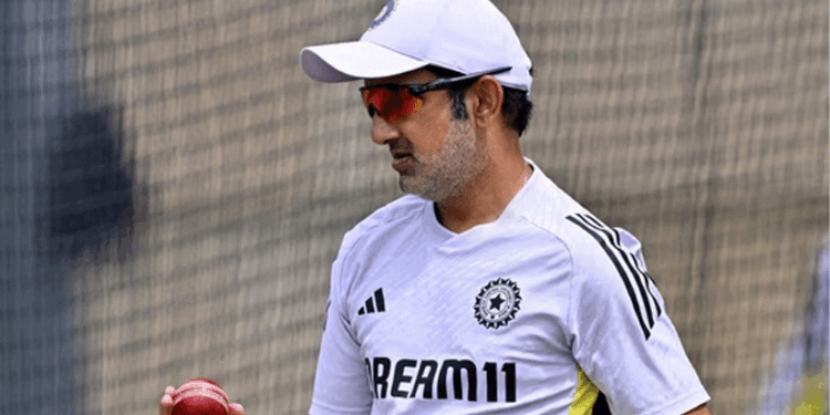 വിമർശനം-കൊടുമുടിയിൽ!-ഗംഭീർ-പുറത്താകുമോ?-തുറന്നടിച്ച്-രവി-ശാസ്ത്രി