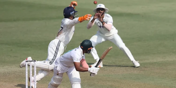 ഗോഹട്ടിയില്-പരാജയമുനമ്പില്;-ഭാരതത്തിന്റെ-വിജയ-ലക്ഷ്യം-549