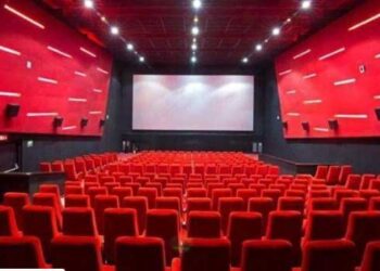 സർക്കാർ-തിയേറ്ററുകളിൽ-സ്ത്രീ-പുരുഷന്മാർ-ഒന്നിച്ചിരുന്ന്-സിനിമ-കാണുന്ന-ദൃശ്യങ്ങൾ-പോൺ-സൈറ്റുകളിൽ!!-പ്രചരിക്കുന്നത്-കേരള-സംസ്ഥാന-ചലച്ചിത്ര-വികസന-കോർപ്പറേഷൻറെ-ഉടമസ്ഥതയിലുള്ള-തിയറ്ററുകൾക്കുള്ളിലെ-സിസിടിവി-ദൃശ്യങ്ങൾ,-ദൃശ്യങ്ങൾ-ജീവനക്കാർ-ചോർത്തിയതോ,-ഹാക്കിങിലൂടെയോ-ആയിരിക്കാമെന്ന്-പോലീസ്,-അന്വേഷണം-ആരംഭിച്ച്-സൈബർ-സെൽ