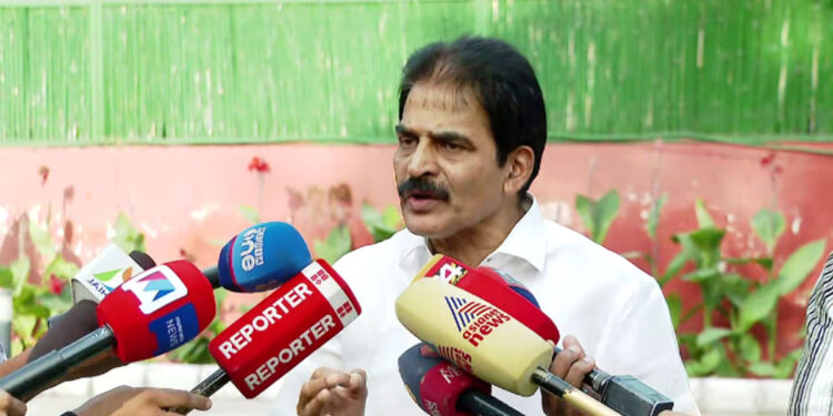 കേരളത്തിലെ-റോഡുകളിൽ-സേഫ്റ്റി-ഓഡിറ്റ്-നടത്തണം;-ദേശീയപാത-അതോറിറ്റിയുടെ-കുറ്റകരമായ-അനാസ്ഥ;-കെസി-വേണുഗോപാൽ