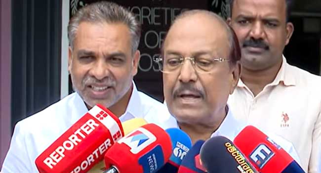 രാഹുൽ-മാങ്കൂട്ടത്തിലിന്റെ-അറസ്റ്റ്-തടഞ്ഞത്-കോടതി-നടപടി,-അതിനു-കോൺഗ്രസിന്റെ-പെരടിക്കിട്ട്-അങ്ങ്-അമർത്തി-പറയേണ്ട!!-അറസ്റ്റ്-ചെയ്യാൻ-കഴിയുന്നില്ലെങ്കിൽ-അതു-സർക്കാരിന്റെ-പ്രശ്നം,