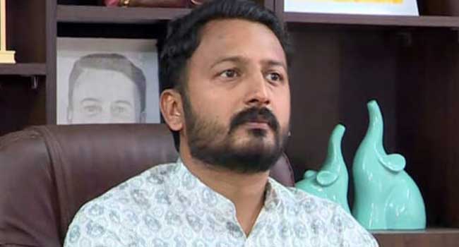 23കാരിയുടെ-കേസിൽ-പോലീസിന്റെ-നീക്കത്തിനു-തടയിടാൻ-മറുനീക്കവുമായി-രാഹുൽ,-മുഖവും-പേരുമില്ലാത്ത-പരാതി,-രണ്ടാമതെടുത്ത-ബലാത്സംഗ-കേസിലും-ജാമ്യഹർജി,-ഹർജി-ഇന്നു-തന്നെ-പരിഗണിക്കും