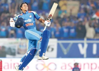 ജയ്-ജില്…-യശസ്വി-ജയ്സ്വാള്-മൂന്ന്-ഫോര്മാറ്റിലും-സെഞ്ചുറി-നേടുന്ന-ആറാമത്തെ-ഭാരത-താരം