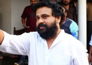 “അമ്മയിൽ-അംഗത്വമെടുക്കുന്നതിനെകുറിച്ച്-തീരുമാനിച്ചിട്ടില്ല,-സംഘടന-തീരുമാനിക്കട്ടെ”-ഉദ്യോഗസ്ഥർ-അവരുടെ-നേട്ടത്തിനായി-എന്നെ-ബലിയാടാക്കി,-ജീവിതവും-കരിയറും-നശിപ്പിച്ചു,-മുഖ്യമന്ത്രിയെ-പോലും-തെറ്റിദ്ധരിപ്പിച്ചു,-തനിക്കെതിരെയുണ്ടായ-ഗൂഢാലോചനയിൽ-നിയമ-പോരാട്ടത്തിനൊരുങ്ങി-ദിലീപ്