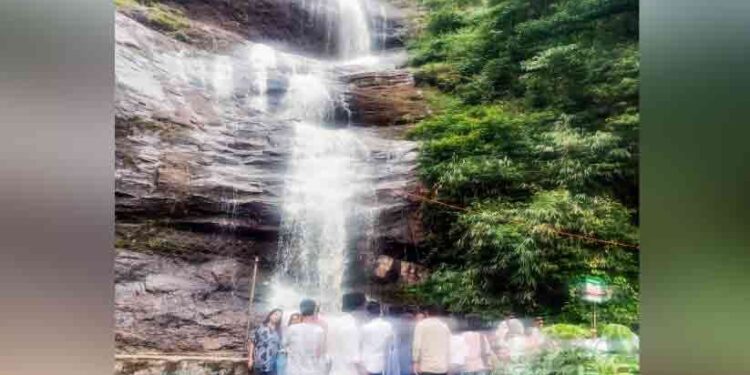 വികസനമെത്താതെ-വിനോദസഞ്ചാര-കേന്ദ്രങ്ങൾ