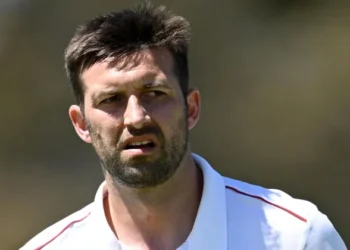 മാര്ക്ക്-വുഡ്-ആഷസില്-നിന്ന്-പിന്മാറി