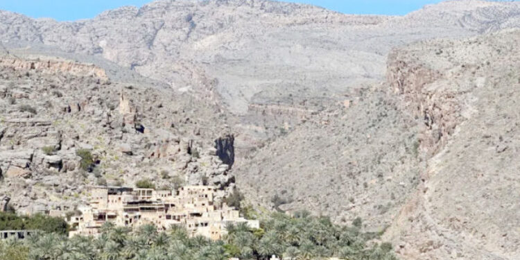 മിസ്ഫത്തുൽ-അബ്രിയീൻ;-പ​ർ​വ​ത-മു​ക​ളി​ലെ-പൈ​തൃ​ക-ഗ്രാ​മം