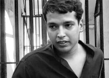 ചെറു-പ്രായത്തിലെ-കണ്ണ്-അന്യന്റെ-ബജാജ്-പൾസർ-ബൈക്കുകളിൽ,-പത്താംക്ലാസിൽ-പഠിക്കുമ്പോൾ-പൾസർ-മോഷ്ടിക്കുന്നതിനിടെ-പിടിക്കപ്പെട്ടതോടെ-നാട്ടുകാർ-ഇട്ട-വട്ടപ്പേര്-പൾസർ-സുനി!!-കൗമാരത്തിലേ-ലഹരി,-മോഷണം,-കവർച്ച,-തട്ടിക്കൊണ്ടുപോകൽ,-ക്വട്ടേഷൻ,-കുഴൽപണം-തുടങ്ങി-പല-കേസുകളിലും-പ്രതിയായി-സിനിമാക്കാരുടെ-സുനിക്കുട്ടൻ…